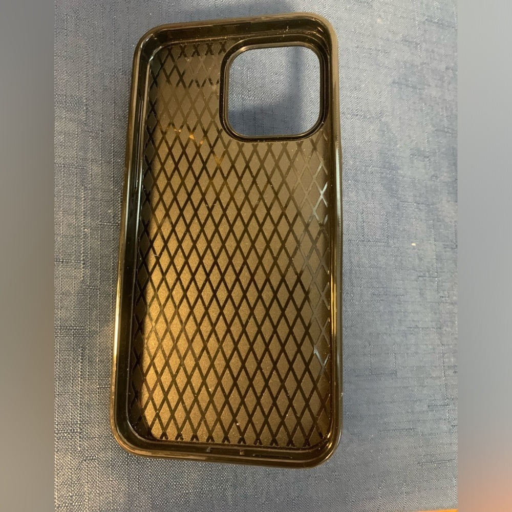 3/$20 iPhone case - Picture 3 of 3